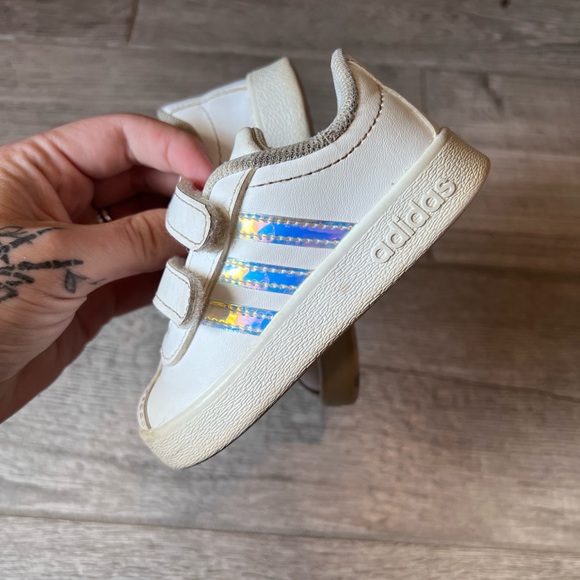 Adidas Toddler Stripe Velcro Shoe 5c - Picture 3 of 5